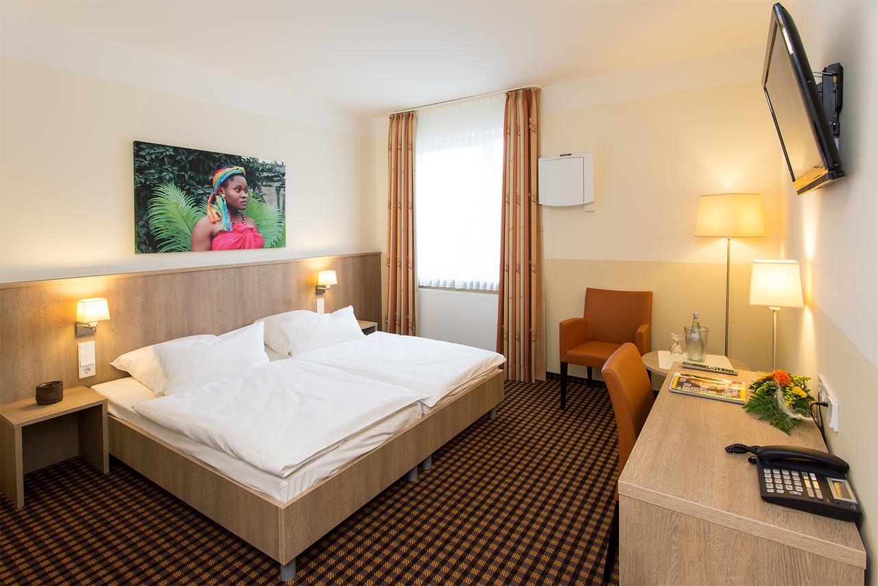 Saterlaender Hof Bei Nico Hotel Ramsloh Exterior foto